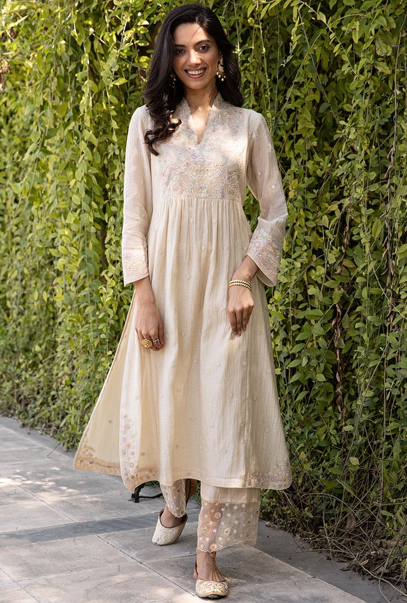 Ivory Dori Paisley Aafreen Kurta Set