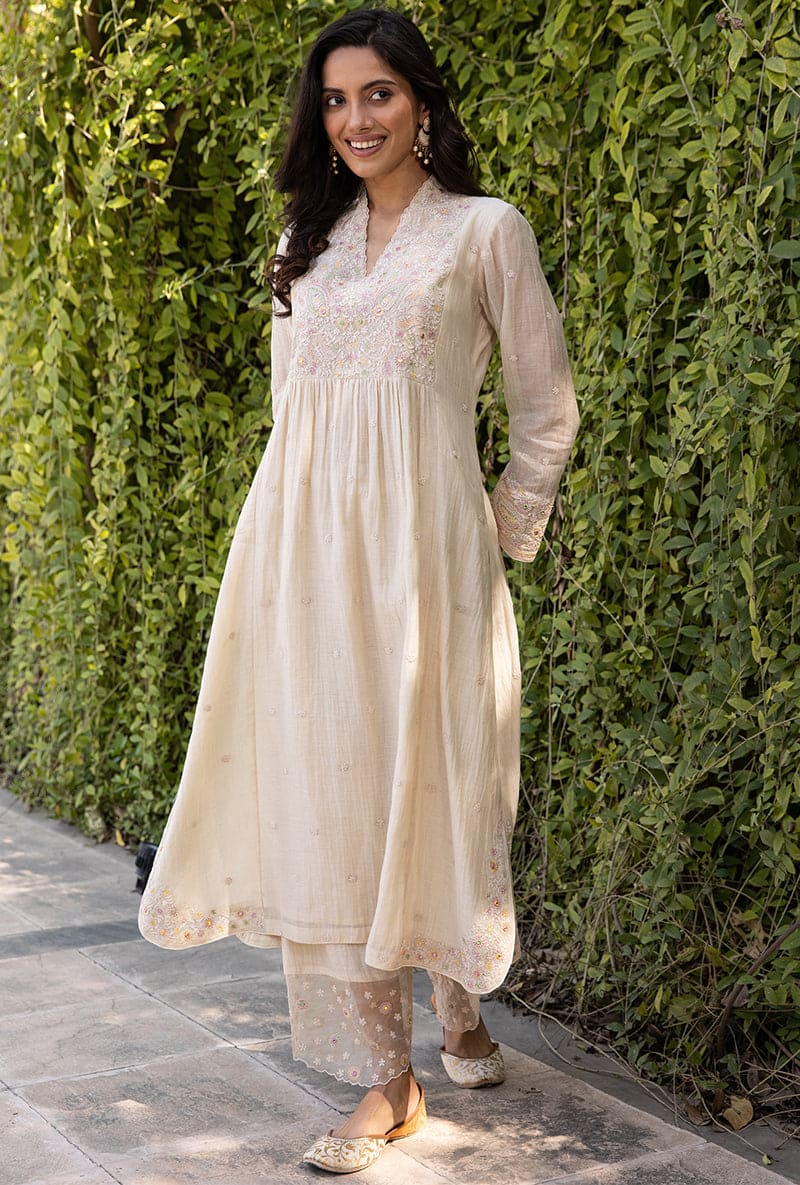 Ivory Dori Paisley Aafreen Kurta Set