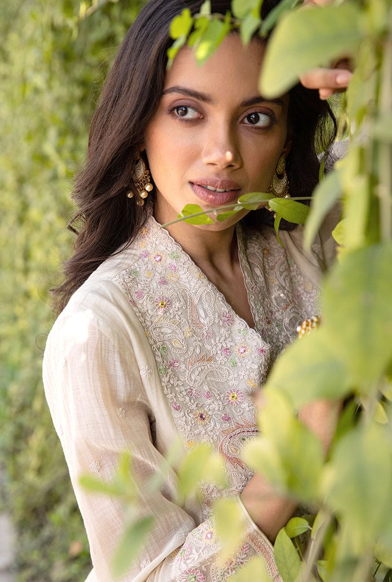 Ivory Dori Paisley Aafreen Kurta Set