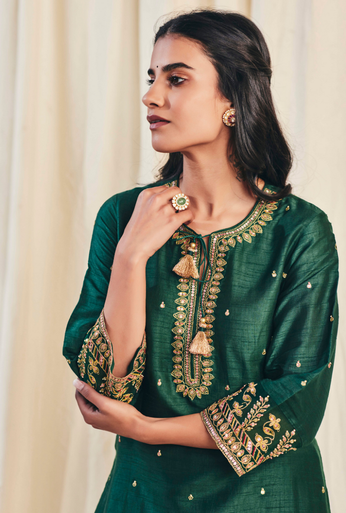 Green Noor Farshi Meera Kurta