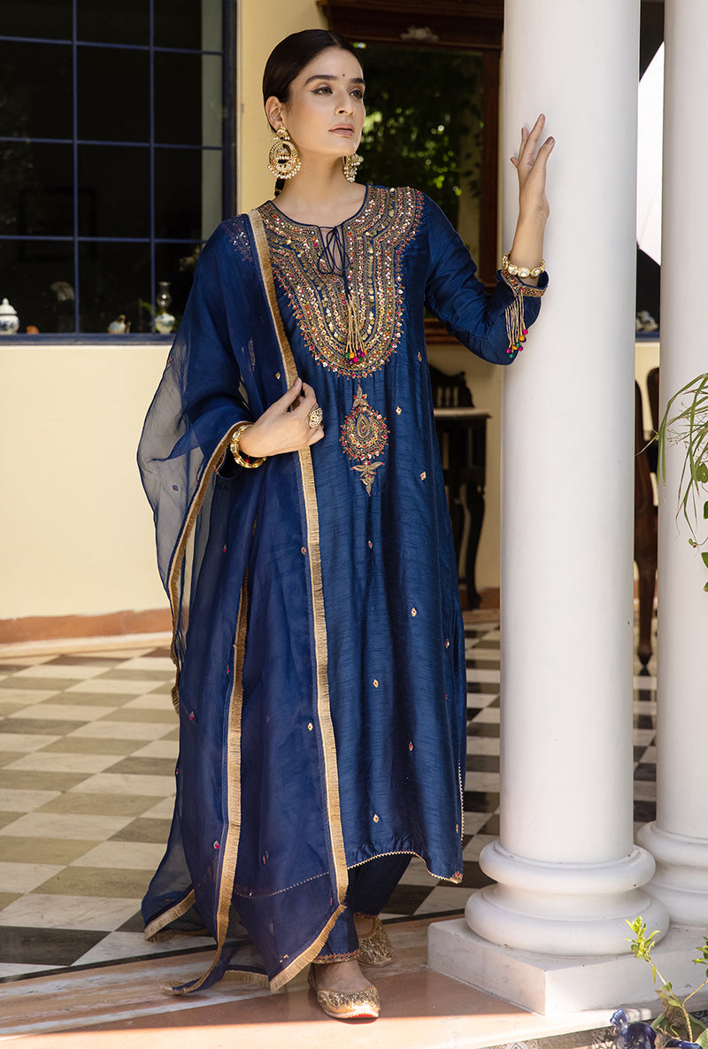 Blue Resham And Zardozi  Heavy-Neck Aayat Kurta Set