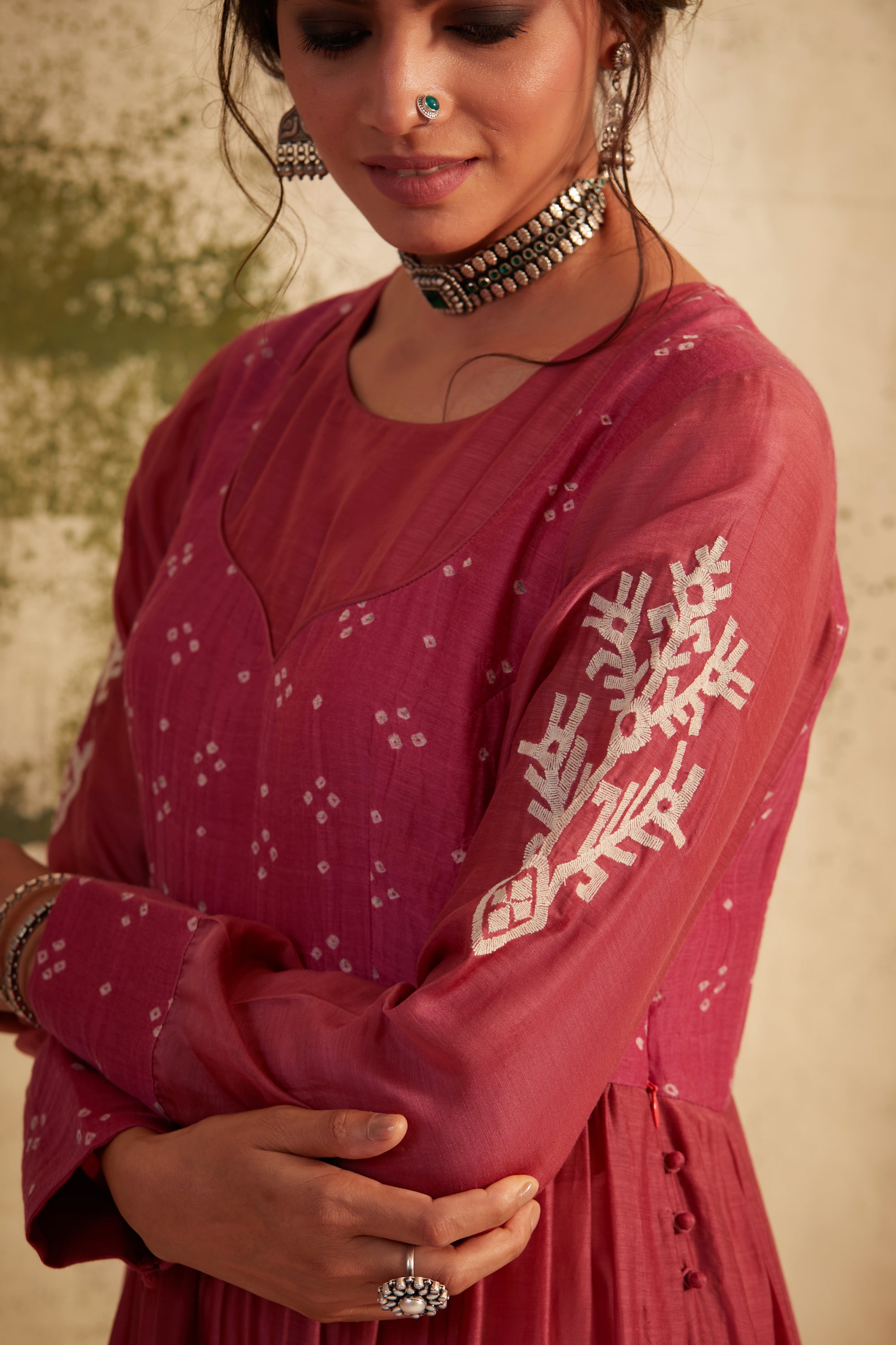 Onion Pink Side Slit Kali Inaya Kurta Set