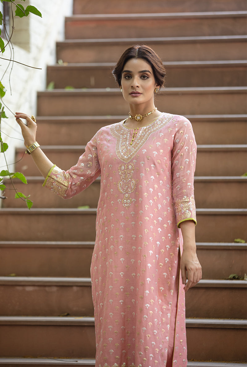 Pink Peacock Neck Hasrat Kurta Set