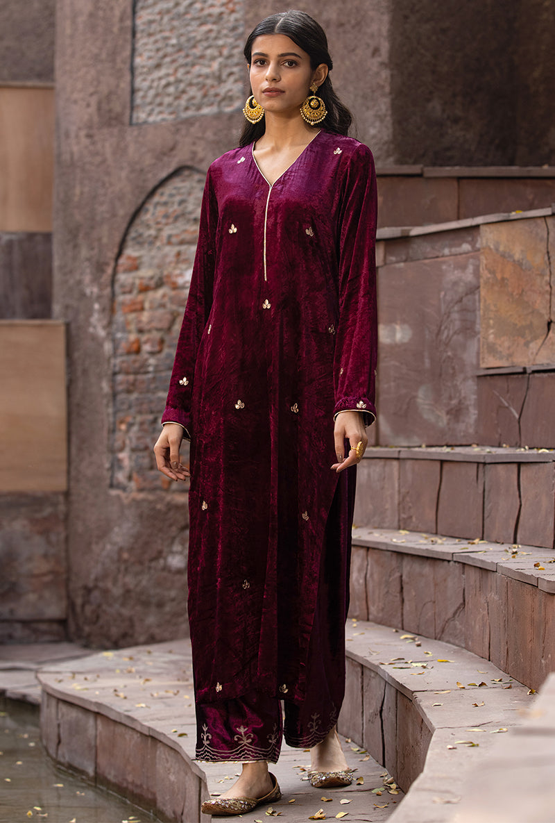 Wine Leaf Embroidery Ruhaani Kurta Set