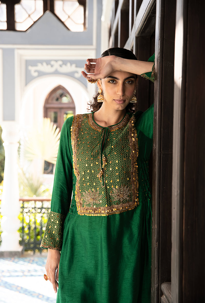 Green Lotus Yoke Heavy Neck Sunehri Kurta Set