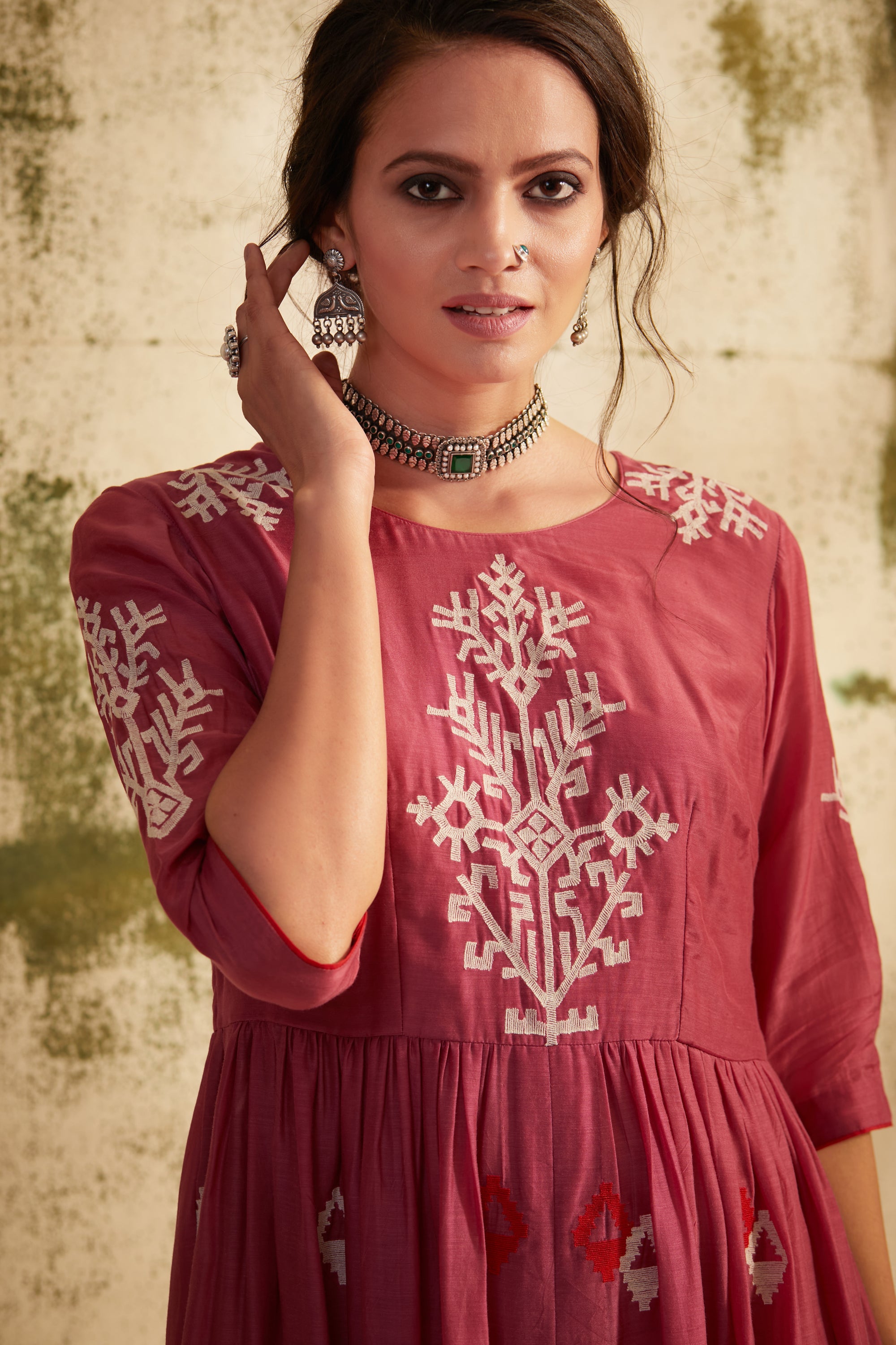 Onion Pink Front Slit Inaya Kurta Set