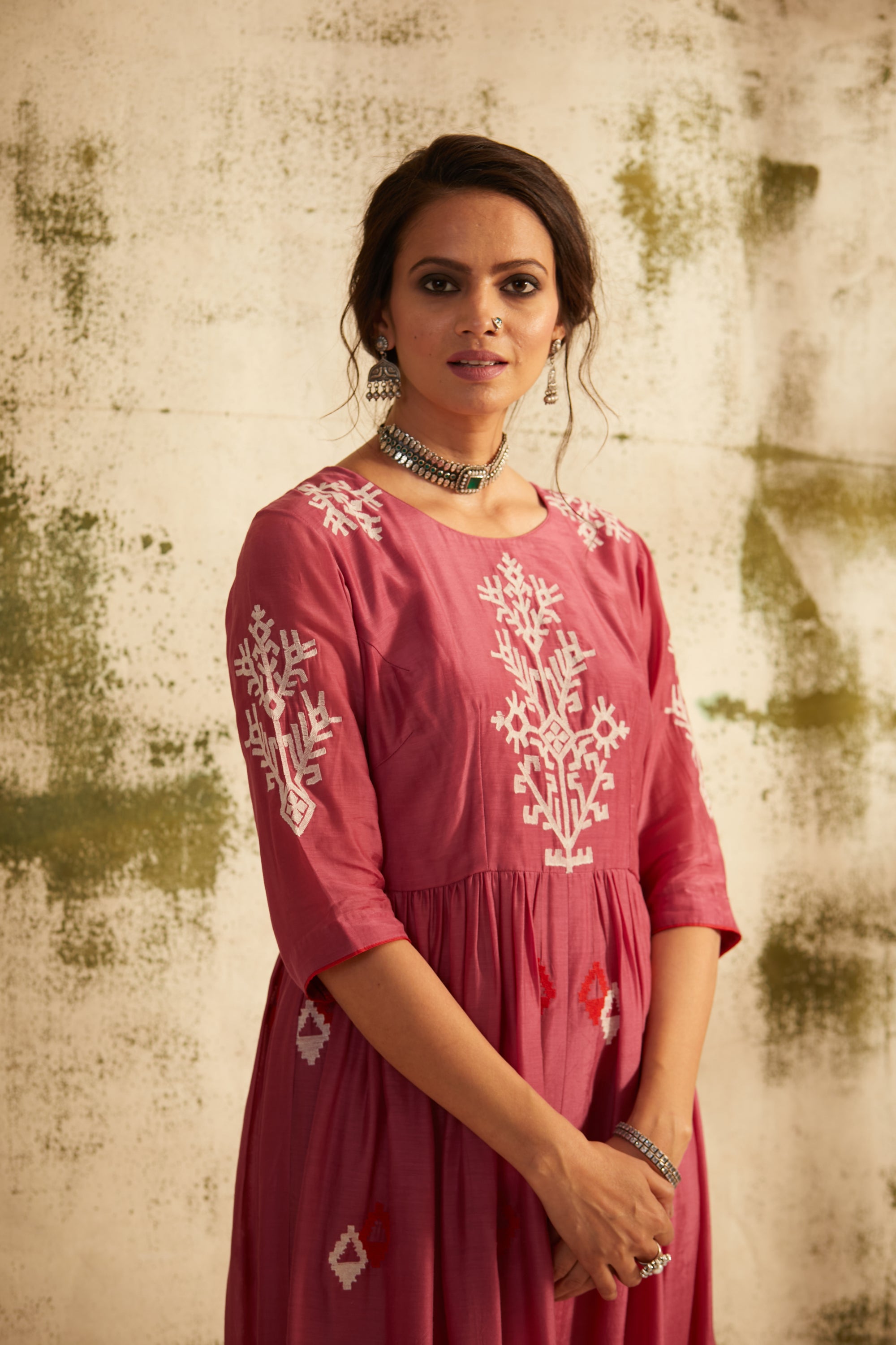 Onion Pink Front Slit Inaya Kurta Set