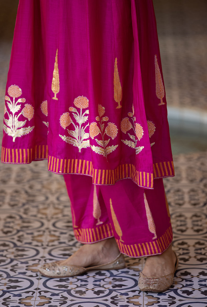 Rani Pink A-line Nayaab Kurta Set