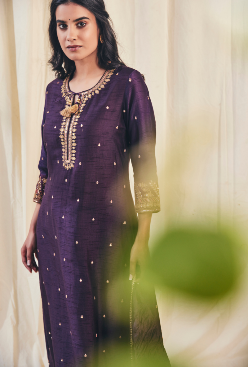 Deep Purple Noor Farshi Meera Kurta Set
