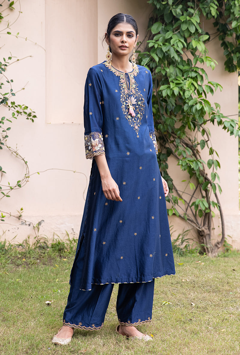 Blue Light Yoke Applique Baano Kurta Set