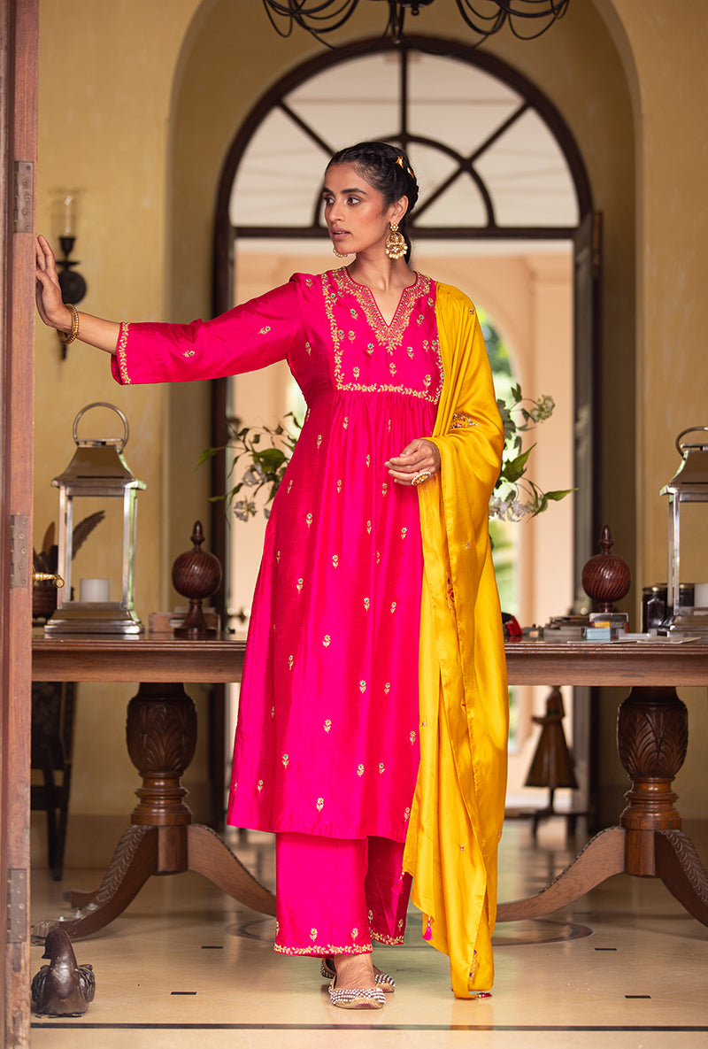 Fuschia Zardozi Sitara Husna Kurta Set