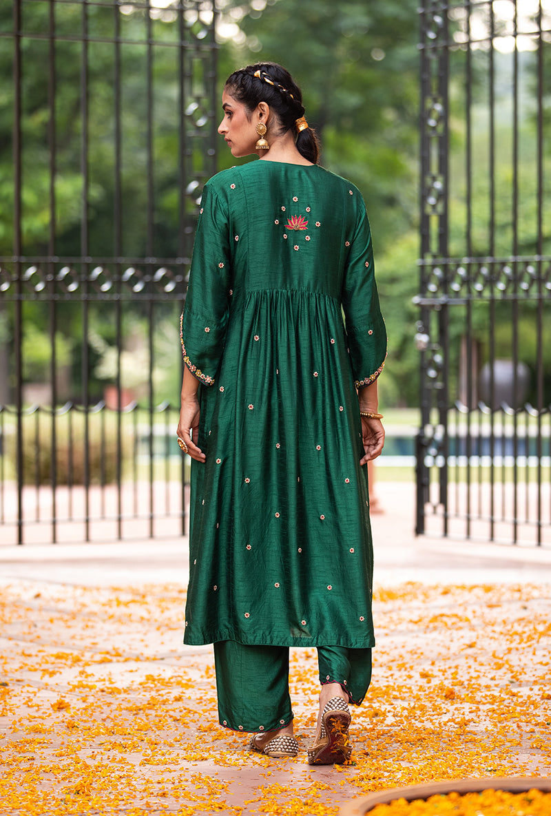 Green Floral Sitara Husna Kurta Set