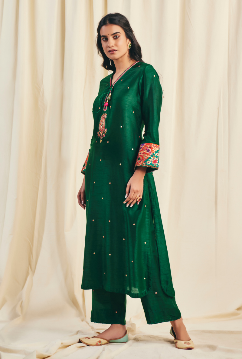 Green Gota Paisley Meera Kurta Set