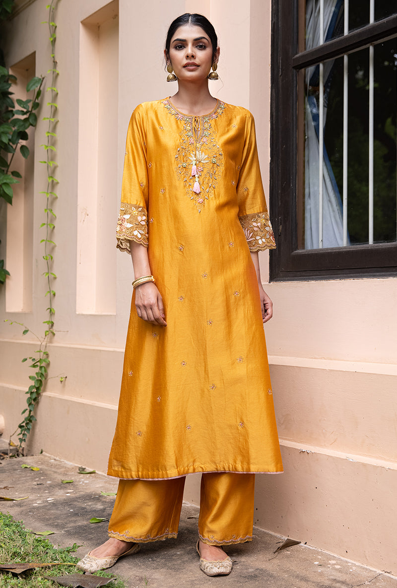 Mustard Light Yoke Applique Baano Kurta Set