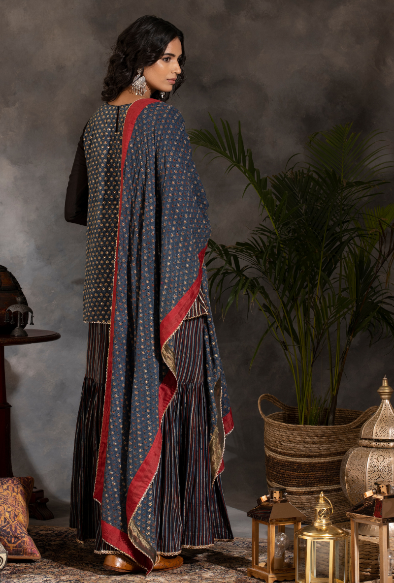 Saanjh Black/Navy/Red Gharara Set