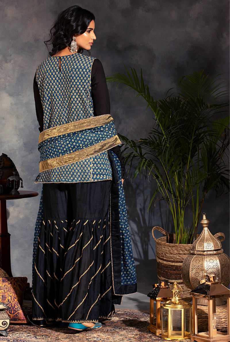 Saanjh Black & Navy Gharara Set
