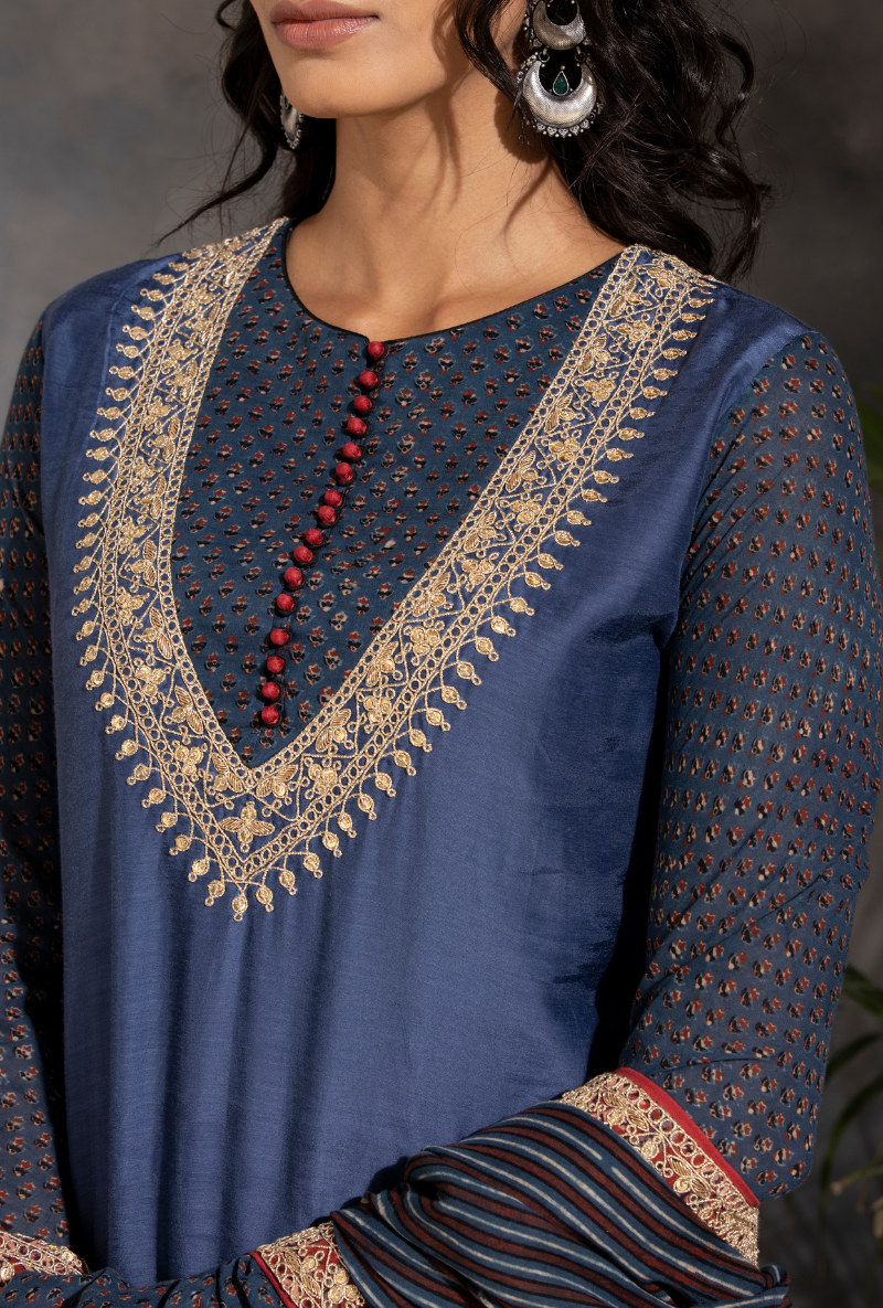 Saanjh Charcoal Red Navy Dori Kurta Set