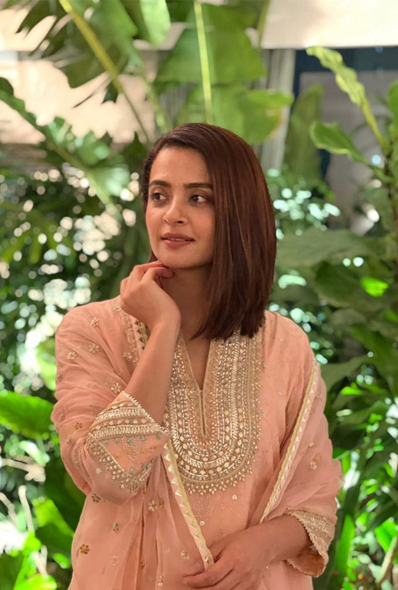 Surveen Chawla In Powder Pink Gota Yoke Mastaani Salwar Kurta Set