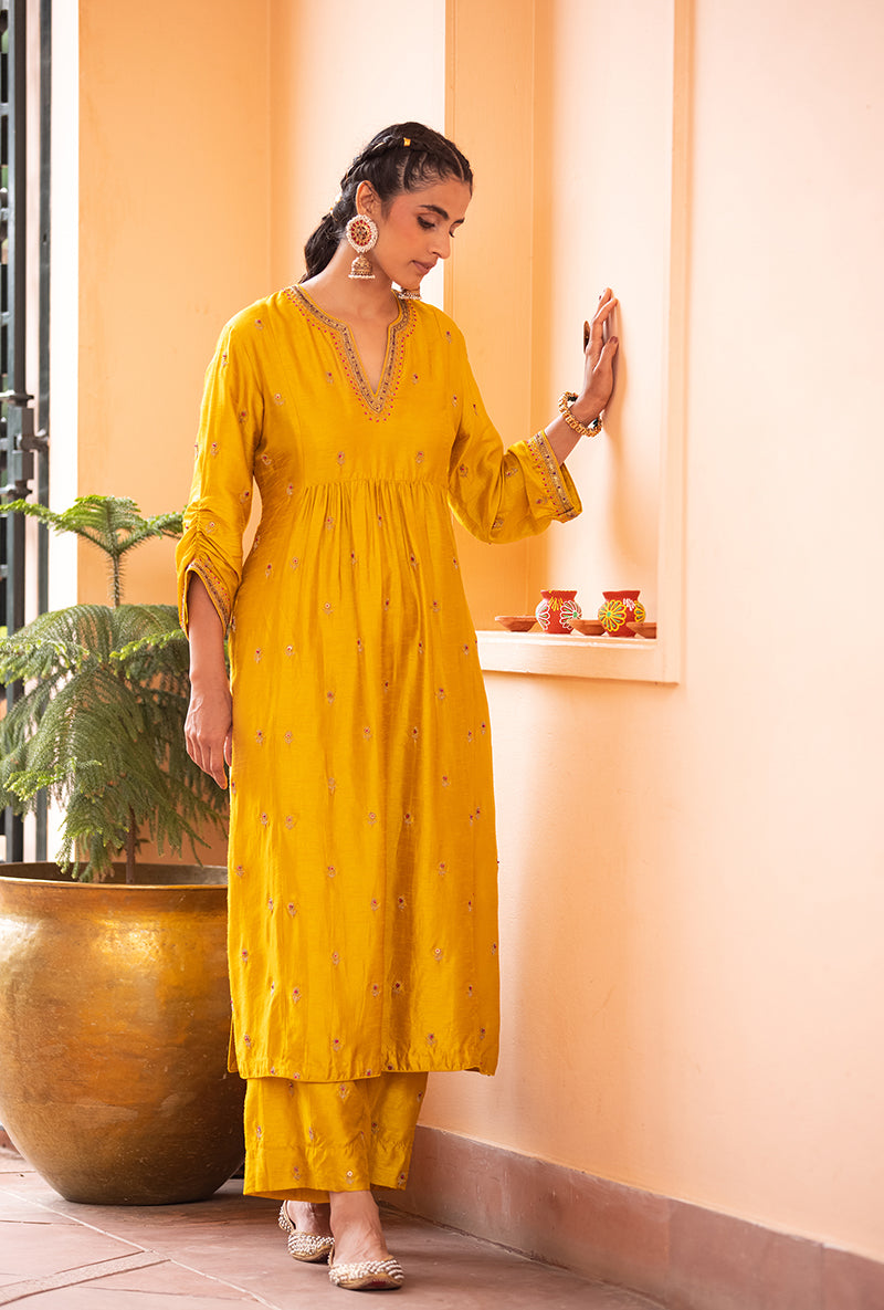 Yellow Classic Sitara Husna Kurta Set