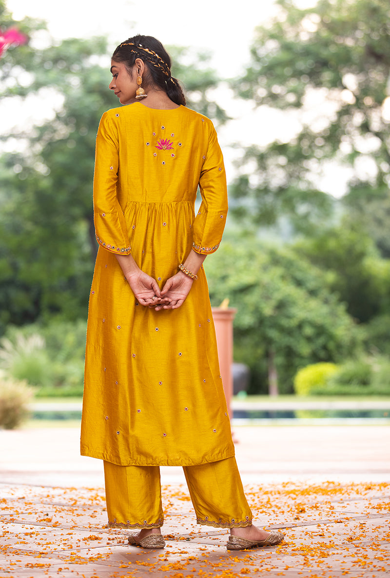 Yellow Floral Sitara Husna Kurta Set